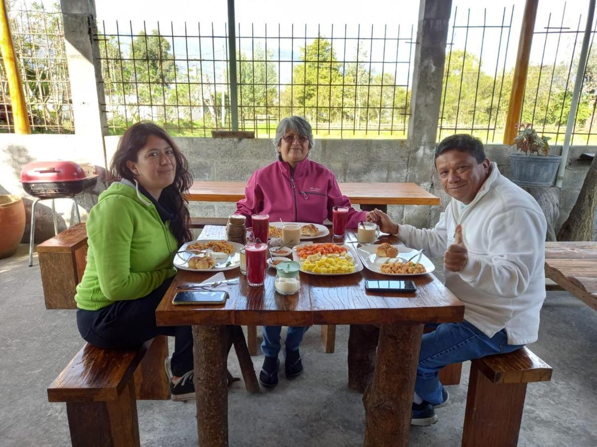 Bonanza Hospedaje Otavalo Exterior photo